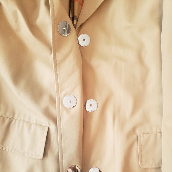 BURBERRY FARRINGDON SHORT NOVA CHECK CLASSIC TAN R - Picture 3 of 6